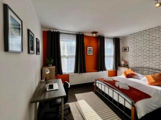 Clarence House 3 Bedrooms 8min to Station E17 North East London - London - 9