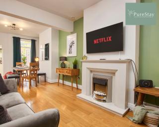 Three Bedroom House By PureStay Short Lets & Serviced Accommodation Manchester With Free Parking - Manchester - 3