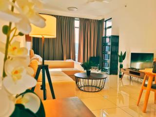 New Georgetown Instagramable 2BR Homestay for 10pax 无敌美景两房民宿 Beacon Executive Suite - George Town - 9
