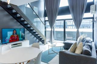 2 Bed Loft @ Embassy Gardens - Cantonments - 0