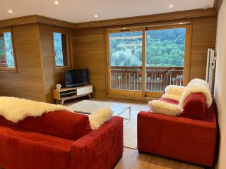 Renovated 6-8 pers Luxury Chalet in Meribel Centre 85m2 3BR 3BA with Mountain View and boots heater ! - Méribel - 6