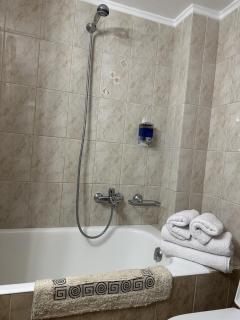 LY Deluxe Apartment Athens - Atene - 3