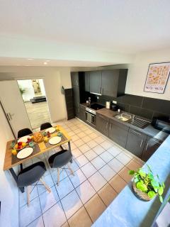 Kaarst-Apt für 4, Zentral, Gemütlich, privater Parkplatz - Kaarst - 6