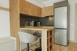 Himson-Beige Apartment - Iaşi - 1