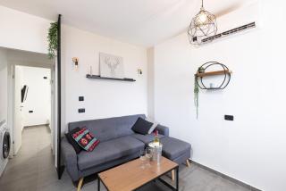 Nirvana 1BR Apt, Central Old Town, Private Balcony - Beer Sheva - 4