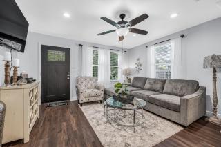 The Green Emerald - Brenham - 8