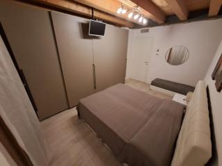 Central Luxury Garden guest house - 9