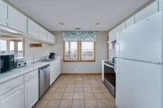 5205 - A Little Bit of Sunshine by Resort Realty - Kill Devil Hills - 3