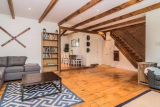 North House - MTL Artist Loft - Champs - Montreal - 0