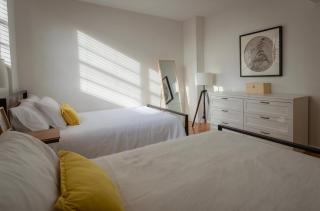 Tides Condominiums - Hollywood - 4