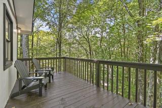 Mtn Oasis! HotTub! Pets Approved! 5min to Ski! - Beech Mountain - 8