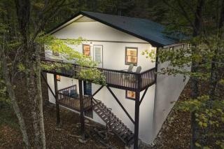 Mtn Oasis! HotTub! Pets Approved! 5min to Ski! - Beech Mountain - 5