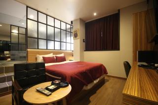 The May Hotel - Busan - 3