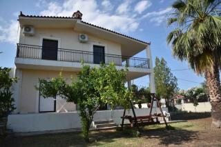 Άνετο διαμέρισμα για 4 με θέα - Eretria - 0