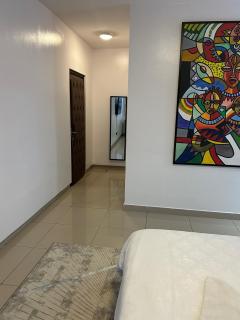 Guided Hospitality - Luxury Accommodations - Lagos - 9