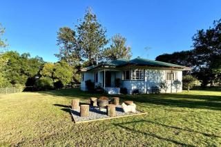 Kenilworth Farmhouse - Coolabine - 2