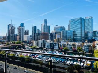 Morden 2bed2bath London Zone2 City/River View Home - 0