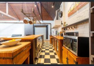 Historical Building dating back to 1900 - Nhill - 2