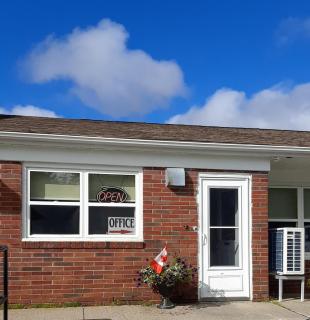 Fundy Line Motel - 8