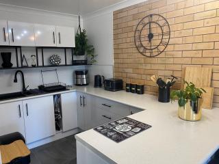Lush Accommodation - Yeppoon - 4