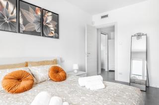 Harmony House - Rho Fiera 6min - Free Parking - Terrace - Milan - 8
