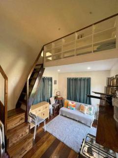 Tiny Hideaway Mutya House with free 2 scooters - 9