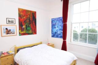 Stunning Arty Apartment in the heart of Clifton - Bristol - 2