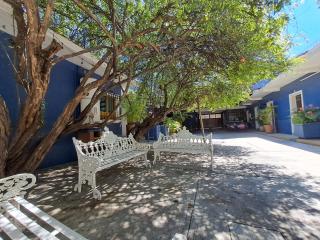 Casa Refugio Budget House 8 Rooms & 9 Bathrooms - 6