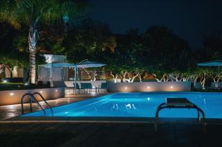 Emesh Boutique Suite - 1