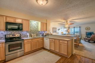 5215 - Dolphin Dreaming by Resort Realty - Kill Devil Hills - 2