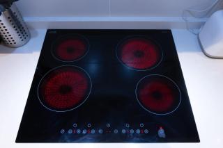 Lennox Beautiful Suite @Airport Residential - 2