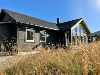 Tors Cabin at Haukland Beach - Offersøya - 5