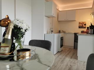 Sweet Home - 3 - - Moers - 9