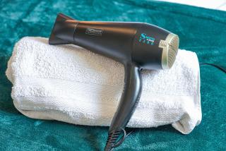 Stylish Apartment - Walking Distance to the City Centre - Free Parking, Fast Wi-Fi and SmartTV with Netflix by Yoko Property - 6