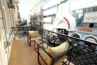 London Hotel and Guest House - Baku - 8