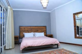 Kololo 3BR with Garden, 500m to Acacia Mall - 1