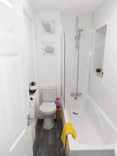 2 bed townhouse close to LFC Stadium - Liverpool - 2
