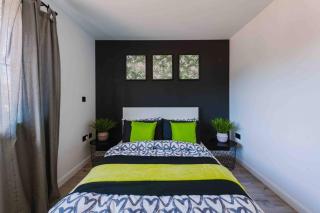 SleepLuxury ApartHOUSE - Glasgow - 5
