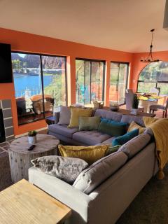 Riverfront Escape with boat dock! - Parker - 8