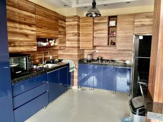 3-Brs Beachside Modern chalet Seaview & 3min walking l BBQ - Ain Suchna - 3