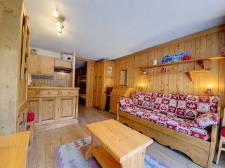 Studio Cabine Confortable au Centre de Val-d'Isère avec Balcon, à 3 Min des Pistes - FR-1-518-110 - Val dʼIsère - 0