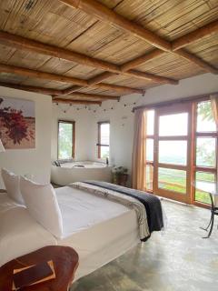 Viyamar Glamping: Discover Tranquility in Style - 1