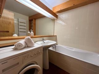 Appartement Ensoleillé au Pied des Pistes avec Balcon – Proche École de Ski - FR-1-688-59 - Méribel - 5