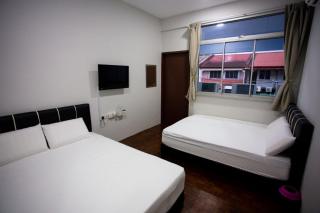 Hom2rex Kuching Homestay Taman Timberland - Kuching - 4