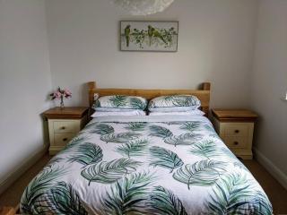 Detached 4 Bedroom Luxury Home - Halifax - 2