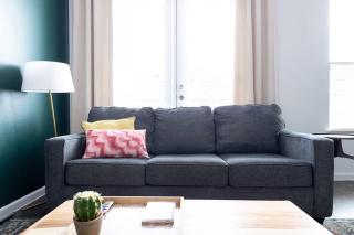 Spacious CozySuites on I-35 w pool and parking #01 - Pflugerville - 7