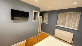 Apartment & Rooms in London - 5