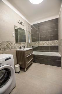 K40 Double Bedroom in the City Center - Budapest - 3