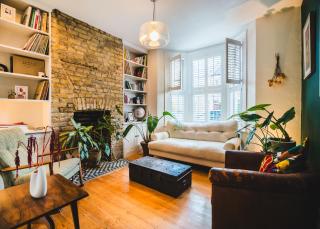 Stunning 2BR, split-level Flat w garden, Deptford - 9