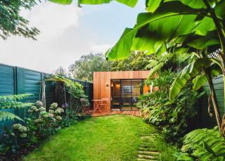 Stunning 2BR, split-level Flat w garden, Deptford - 4